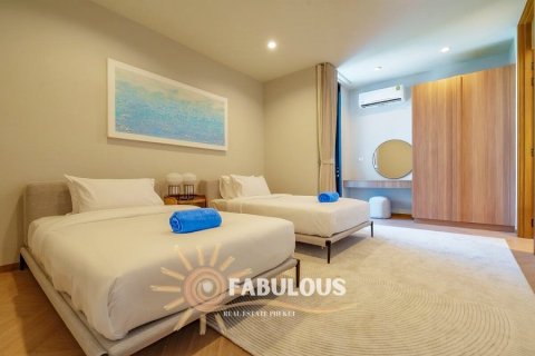 Villa in Bang Tao, Thailand 4 bedrooms № 179302 - photo 5