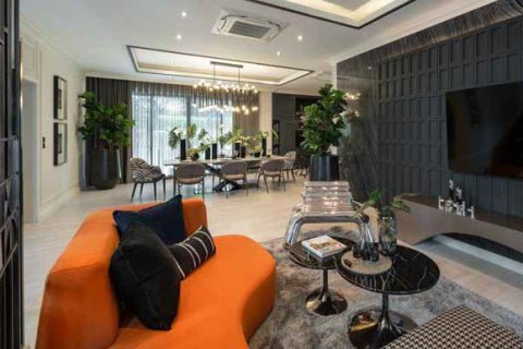 Chalet de 4 dormitorios en Bangkok, Tailandia № 165442 - foto 2
