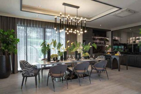 Chalet de 4 dormitorios en Bangkok, Tailandia № 165442 - foto 5