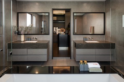 Chalet de 5 dormitorios en Bangkok, Tailandia № 165441 - foto 16