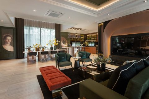 Chalet de 5 dormitorios en Bangkok, Tailandia № 165441 - foto 3