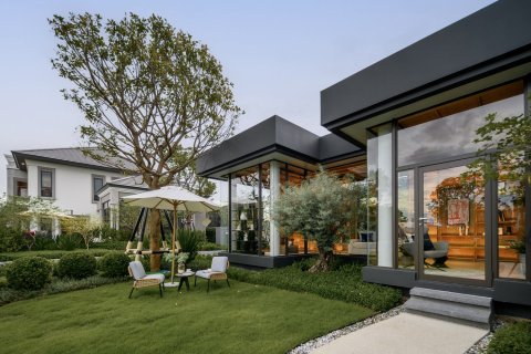 Chalet de 5 dormitorios en Bangkok, Tailandia № 165446 - foto 21