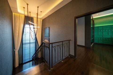 Chalet de 4 dormitorios en Bangkok, Tailandia № 165445 - foto 8