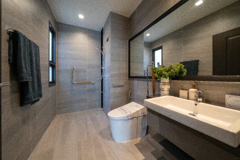 Chalet de 4 dormitorios en Bangkok, Tailandia № 165445 - foto 7