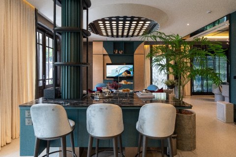 Chalet de 4 dormitorios en Bangkok, Tailandia № 165445 - foto 11