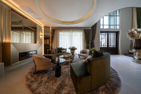 Chalet de 4 dormitorios en Bangkok, Tailandia № 165444 - foto 8