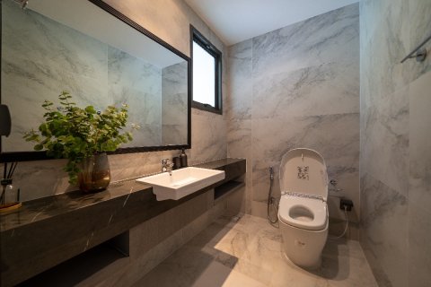 Chalet de 5 dormitorios en Bangkok, Tailandia № 165443 - foto 19