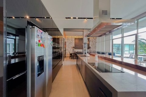 Condominio de 4 dormitorios en Khlong Toei, Bangkok, Tailandia № 172974 - foto 9