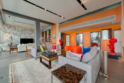 Condominio de 4 dormitorios en Khlong Toei, Bangkok, Tailandia № 172974 - foto 3