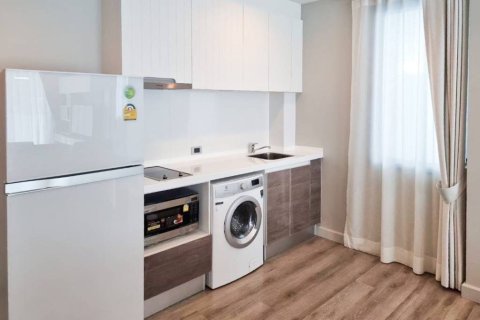 Condominio de 2 dormitorios en Hua Hin, Tailandia № 172970 - foto 6