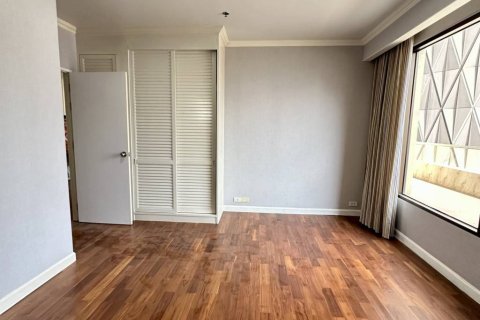 Condominio de 1 dormitorio en Khlong San, Bangkok, Tailandia № 172969 - foto 7