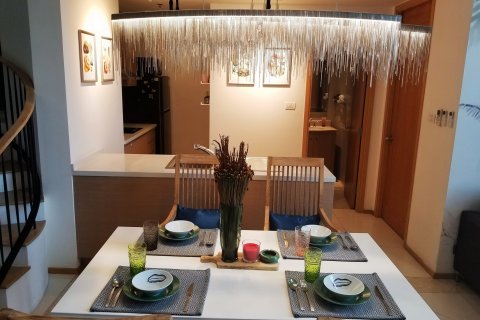 Condominio de 2 dormitorios en Sathon, Bangkok, Tailandia № 134408 - foto 3