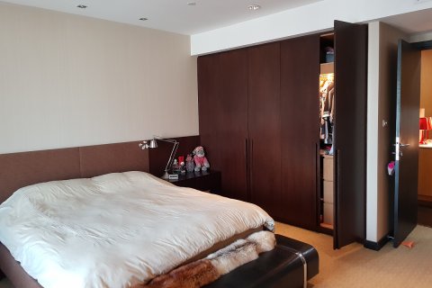 Condominio de 4 dormitorios en Watthana, Bangkok, Tailandia № 200514 - foto 18