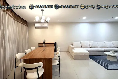 Condo in Watthana, Bangkok, Thailand, 3 bedrooms № 200517 - photo 7