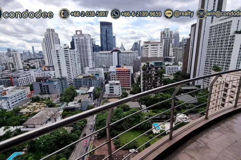 Condo in Watthana, Bangkok, Thailand, 3 bedrooms № 200517 - photo 3