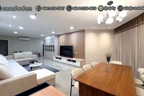 Condo in Watthana, Bangkok, Thailand, 3 bedrooms № 200517 - photo 4