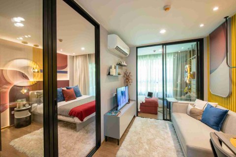 Eigentumswohnung in Bangkok, Thailand, 2 Schlafzimmer  № 183773 - Foto 8