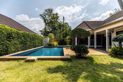 Estudio en Pattaya, Tailandia № 150496 - foto 3