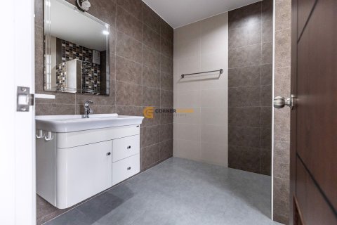 Estudio en Pattaya, Tailandia № 150496 - foto 15