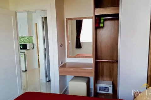 Condominio de 1 dormitorio en Jomtien Beach, Pattaya, Tailandia № 204253 - foto 3