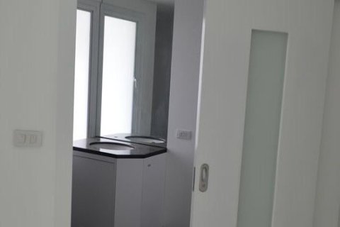 Condominio de 1 dormitorio en Jomtien Beach, Pattaya, Tailandia № 204256 - foto 2