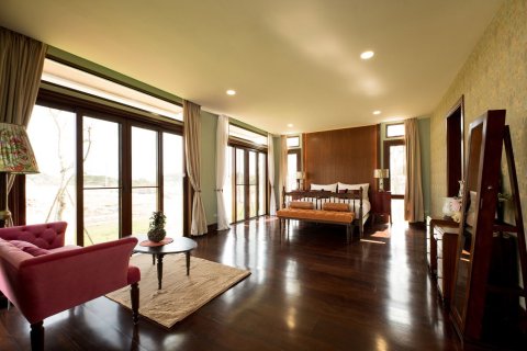 Casa de 7 dormitorios en Chiang Mai, Tailandia № 162527 - foto 4