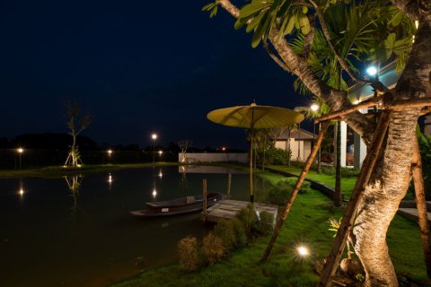 Casa de 7 dormitorios en Chiang Mai, Tailandia № 162527 - foto 27