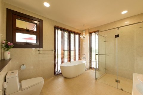 Haus in Chiang Mai, Thailand 7 Schlafzimmer № 162526 - Foto 12