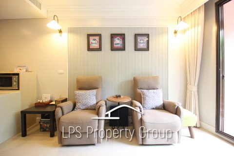 Condominio de 1 dormitorio en Hua Hin, Tailandia № 168833 - foto 11