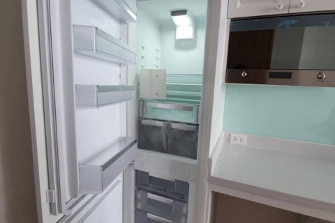 Condominio de 1 dormitorio en Bangkok, Tailandia № 153747 - foto 5