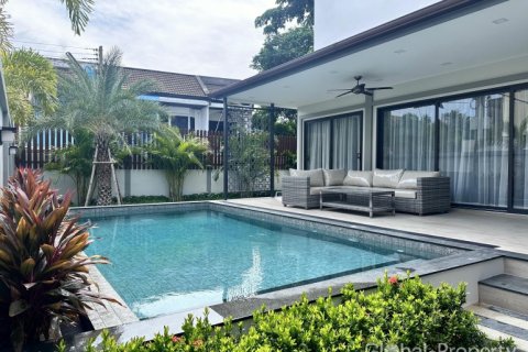 Haus in Pattaya, Thailand 4 Schlafzimmer № 153746