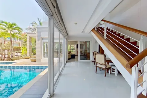 Дом в Паттайе, Таиланд с 4 спальнями № 171063 - фото 4