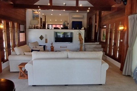 Chalet de 2 dormitorios en Ko Samui, Tailandia № 180084 - foto 15