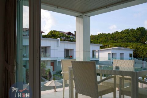 Condominio de 2 dormitorios en Ko Samui, Tailandia № 180087 - foto 8