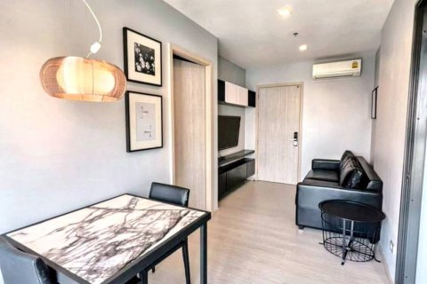 Condominio de 1 dormitorio en Khlong Toei, Bangkok, Tailandia № 119233 - foto 4