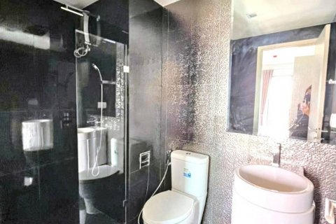 Condominio de 1 dormitorio en Khlong Toei, Bangkok, Tailandia № 119233 - foto 7