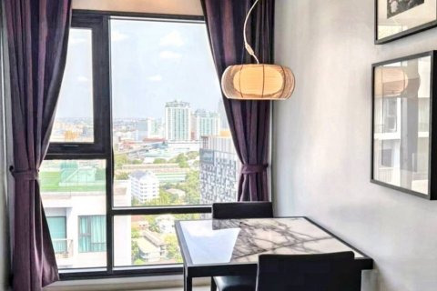 Condominio de 1 dormitorio en Khlong Toei, Bangkok, Tailandia № 119233 - foto 3