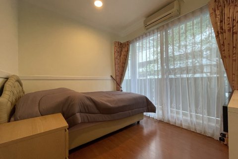 Eigentumswohnung in Watthana, Bangkok, Thailand, 3 Schlafzimmer № 159681 - Foto 4