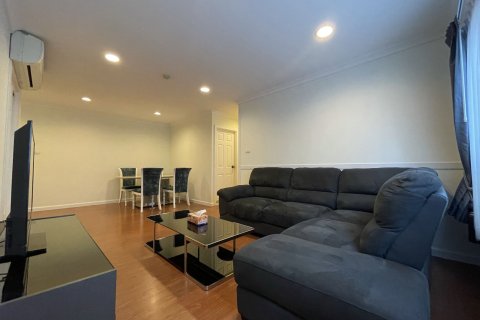Eigentumswohnung in Watthana, Bangkok, Thailand, 3 Schlafzimmer № 159681 - Foto 2