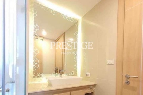 Condo in Pattaya, Thailand, 1 bedroom № 198388 - photo 6