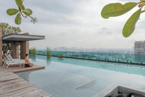 Condominio de 1 dormitorio en Bangkok, Tailandia № 205413 - foto 2