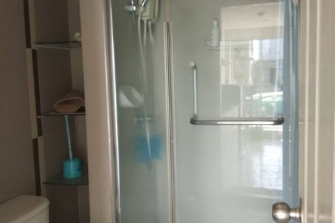 Condominio de 1 dormitorio en Bangkok, Tailandia № 205411 - foto 3