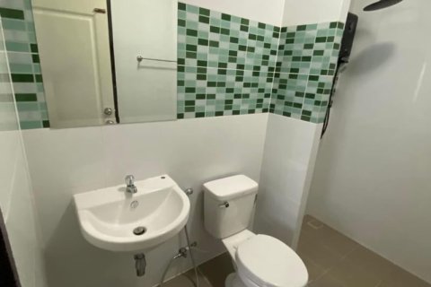 Casa de 3 dormitorios en Pattaya, Tailandia № 205409 - foto 7