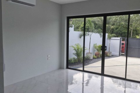 Casa de 3 dormitorios en Ko Samui, Tailandia № 160575 - foto 17
