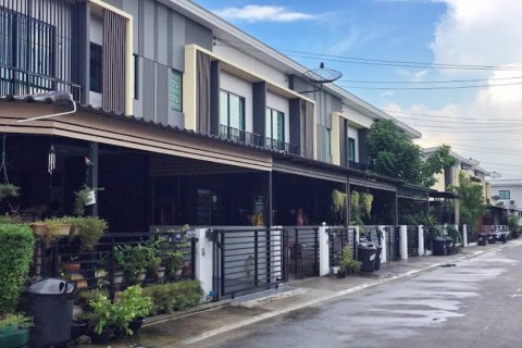 Off-plan The Connect Pattanakarn 38 ในกรุงเทพฯ, ประเทศไทย № 57347 - รูปถ่าย 2