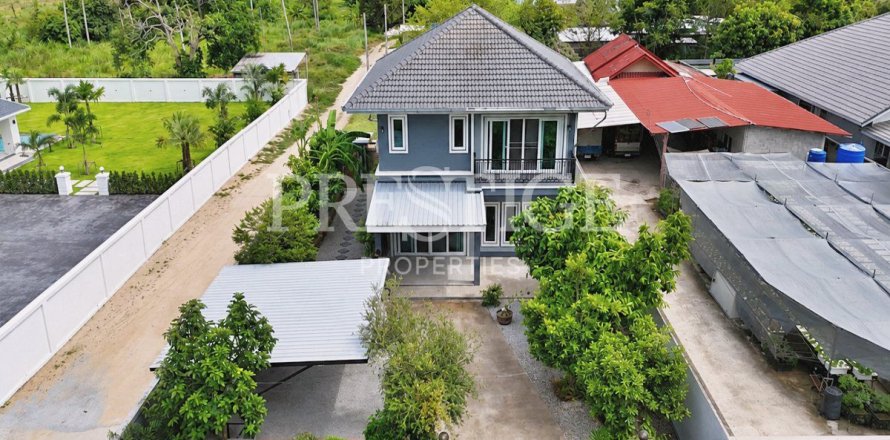 Maison à Pattaya, Thaïlande 4 chambres № 233450
