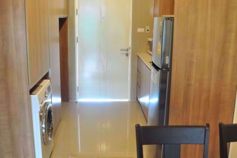 Condominio de 2 dormitorios en Wang Thonglang, Bangkok, Tailandia № 55297 - foto 5