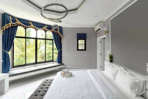 Casa de 5 dormitorios en Chiang Mai, Tailandia № 160016 - foto 16