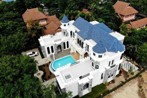 Casa de 5 dormitorios en Chiang Mai, Tailandia № 160016 - foto 3