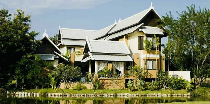 Villa à Chiang Mai, Thaïlande 5 chambres № 160021